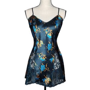 Vintage 90s Victoria's Secret Gold Label Satin Chemise Slip Dress Size Medium